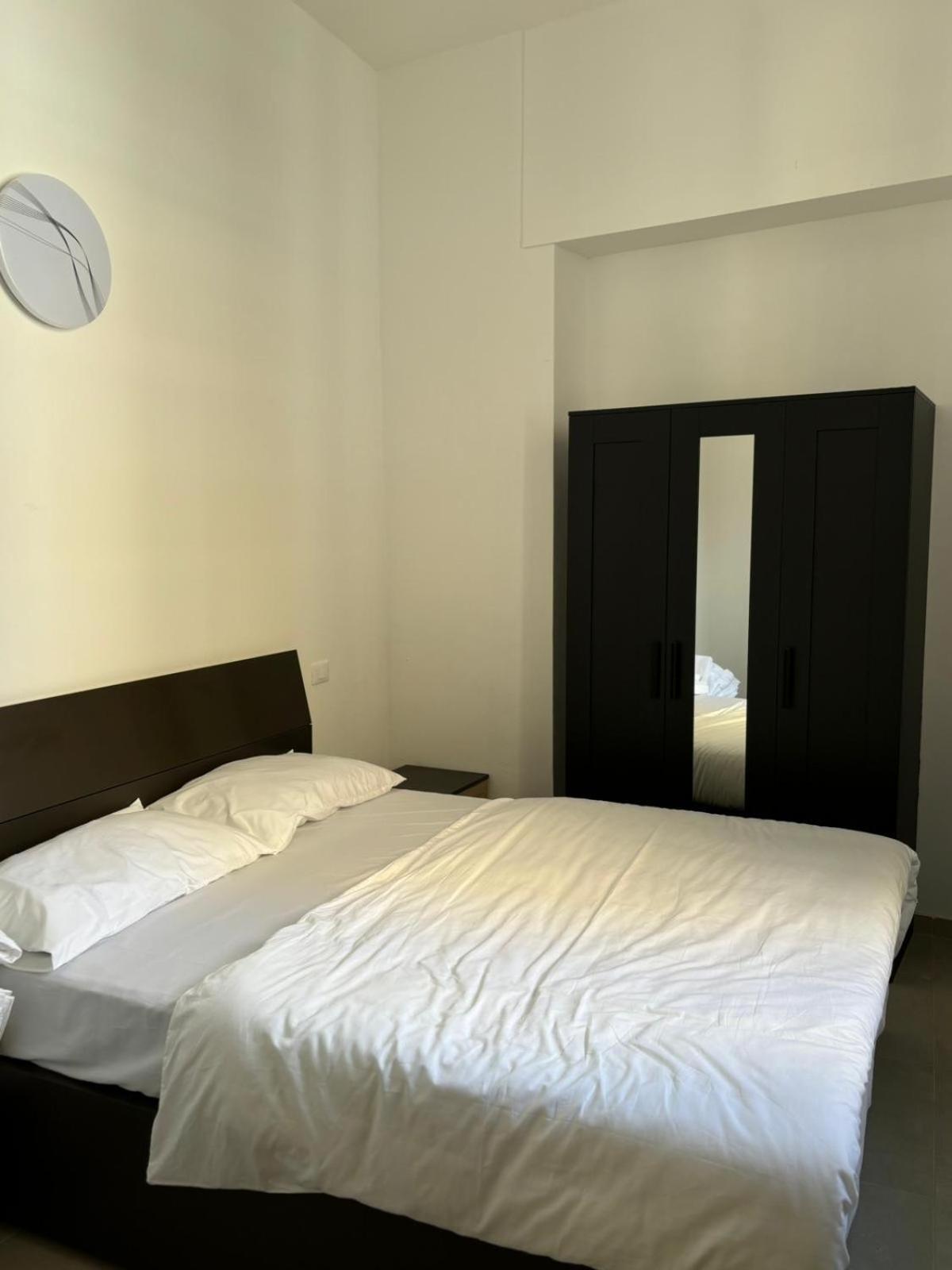 Fiore Apartments Fiorenzuola dʼArda Exterior foto